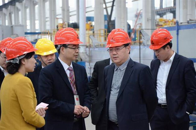 中共巴中市委市政府向导莅临我司指导事情