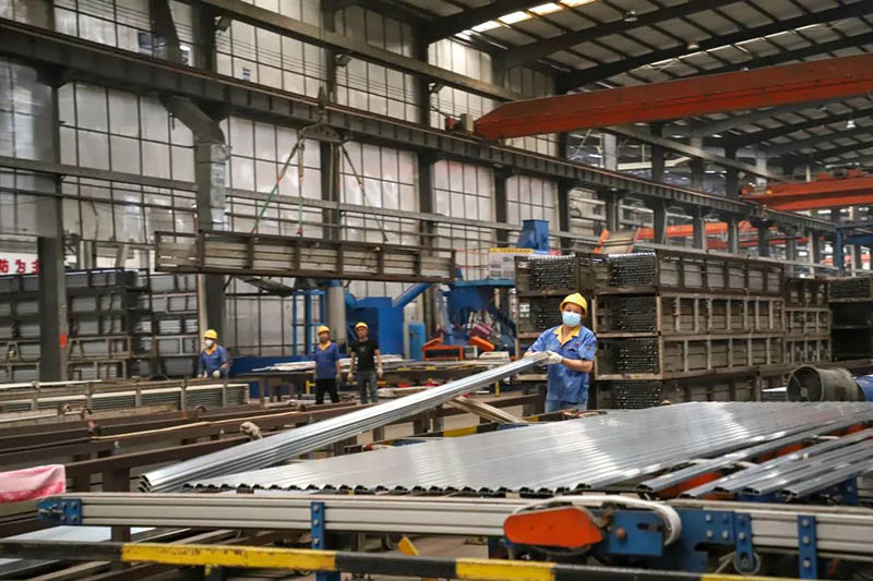 洛阳市人大副主任,新安县委书记宗国明一行莅临mg冰球突破集团调研考察