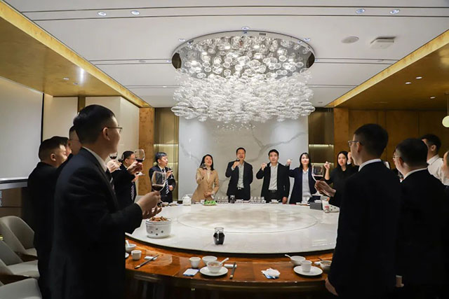 年会回首 | “三十而立，，，，，，踔厉前行”2022年度mg冰球突破集团治理职员联欢晚会圆满举行!