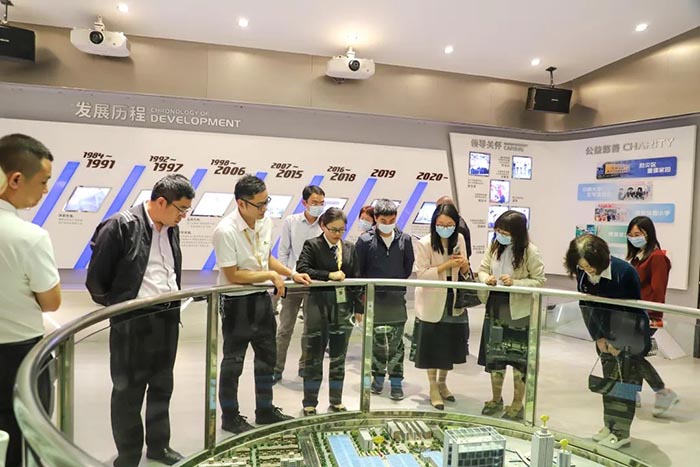 江门市市场监视治理局一行莅临mg冰球突破集团观摩交流