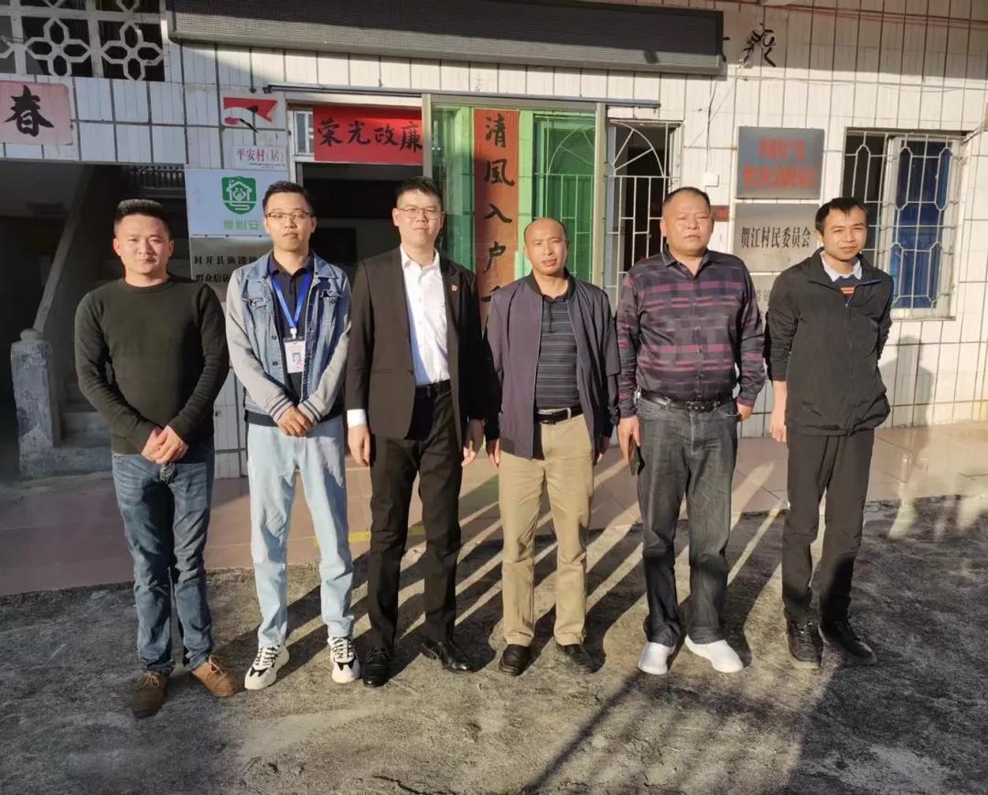 mg冰球突破集团:结对帮扶携手共进,全力推动墟落振兴-铝型材厂家