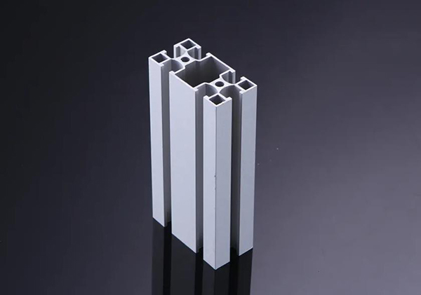 铝材在海边会侵蚀吗?mg冰球突破铝材厂家先容