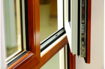 强烈的市场竞争情形下 铝合金门窗企业怎样向宿世长？？？？